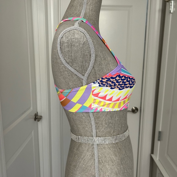 Cute & Colorful Amazon Sporty, Halter Style Swimsuit Racerback Top Size Small - Picture 3 of 7